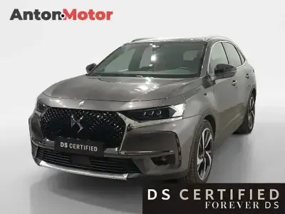 Usado DS Automobiles DS7 Crossback Rivoli 300 CV (220 kW) 2022 Gris / plata SUV