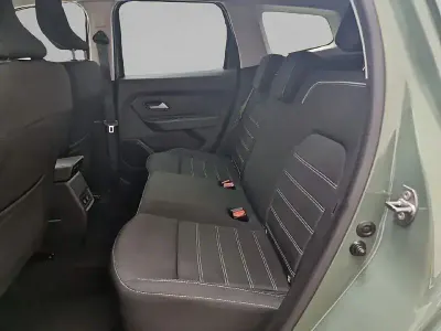 Usado Dacia Duster Journey 130 CV (95 kW) 2023 Verde SUV