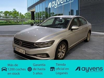 Usado VW Passat Business 122 CV (89 kW) 2020 Gris plata Berlina