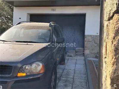 Usado Volvo XC90 163 CV (119 kW) 2004 Gris / plata SUV
