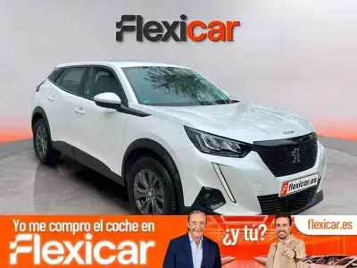 Usado Peugeot 2008 Active 100 CV (73 kW) 2021 Blanco SUV