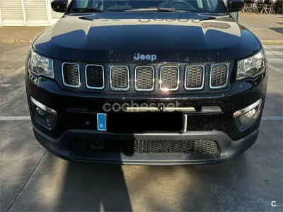 Usado Jeep Compass Longitude 140 CV (102 kW) 2018 Negro SUV