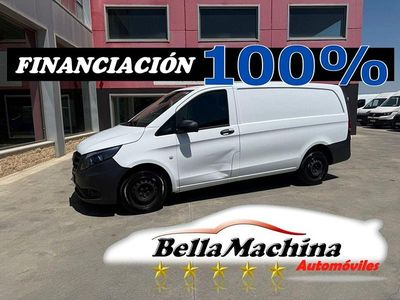 Blanco Usado 2022 Mercedes Vito Van | 22.769 €