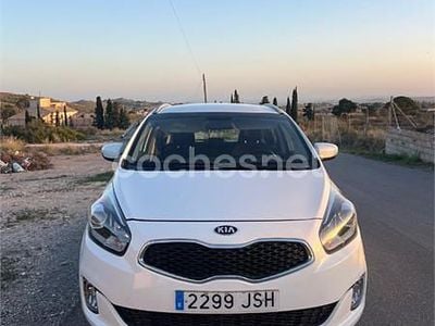 Blanco Usado 2016 Kia Carens Monovolumen | 8700 € (Precio justo)