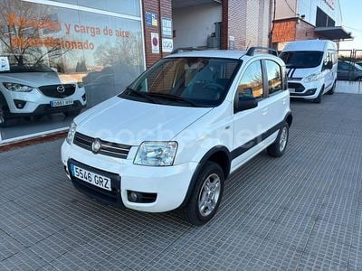 Usado Fiat Panda 4x4 Climbing 70 CV (51 kW) 2009 Blanco Utilitario