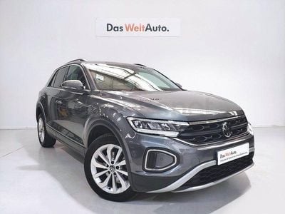 Usado VW T-Roc Life 115 CV (84 kW) 2022 Gris / plata SUV