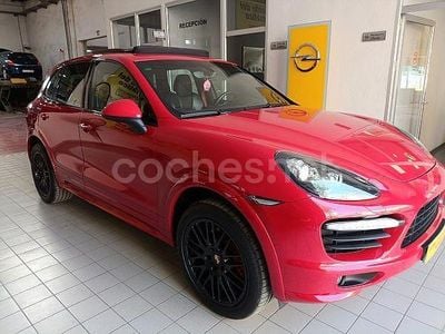 Granate Usado 2014 Porsche Cayenne SUV | 45.900 €