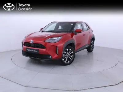 Usado Toyota Yaris Cross Active 116 CV (85 kW) 2022 Rojo SUV