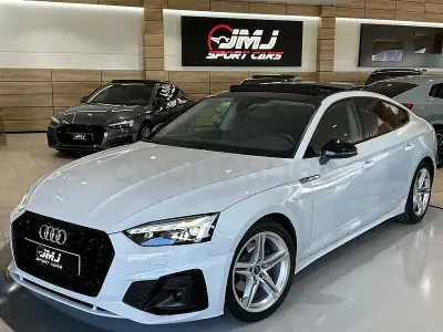Käytetty Audi A5 Sportback Sport 163 HP (119 kW) 2021 Valkoinen Viistoperä