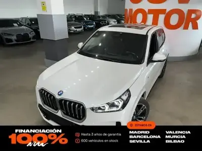 Begagnad BMW iX1 M Sport 230 kW (313 HK) 2024 Vit SUV