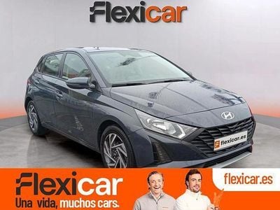 Usado Hyundai i20 84 CV (61 kW) 2024 Gris Utilitario