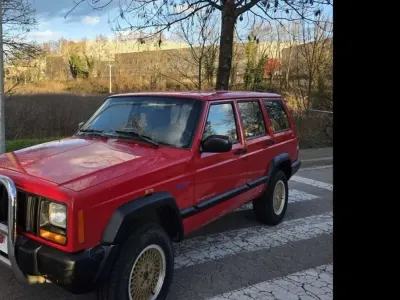 Usado Jeep Cherokee Sport 114 CV (83 kW) 1998 Rojo SUV