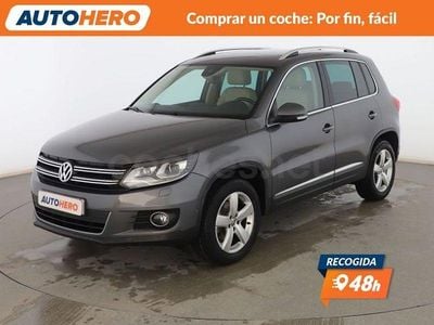Usado VW Tiguan Sportline 140 CV (102 kW) 2014 Gris SUV