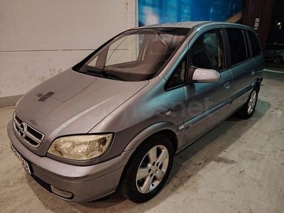 Gris / plata Usado 2005 Opel Zafira Monovolumen | 2480 € (Super precio)
