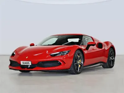 Usado Ferrari 296 831 CV (611 kW) 2025 Rojo Coupe