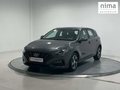 Usado Hyundai i30 120 CV (88 kW) 2022 Berlina