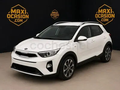 Usado Kia Stonic 100 CV (73 kW) 2020 Blanco SUV