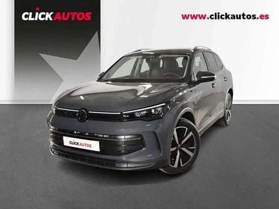 Usado VW Tiguan 150 HP (110 kW) 2025 Cinzento SUV