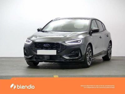 Gris Usado 2023 Ford Focus ST-Line X Berlina | 33.350 €