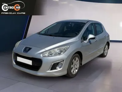 Usado Peugeot 308 Active 120 CV (88 kW) 2012 Gris Utilitario