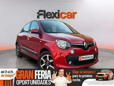 Usado Renault Twingo LIMITED 90 CV (66 kW) 2018 Rojo Utilitario
