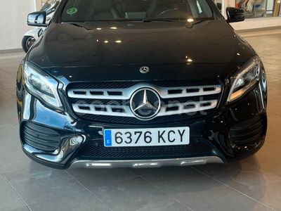 Usado Mercedes GLA200 AMG line 136 CV (100 kW) 2017 Negro SUV