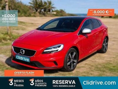 Usado Volvo V40 Momentum 120 CV (88 kW) 2016 Rojo Utilitario