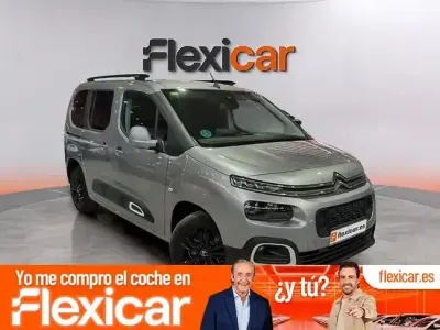 Usado Citroën Berlingo Feel 130 CV (95 kW) 2020 Gris Monovolumen