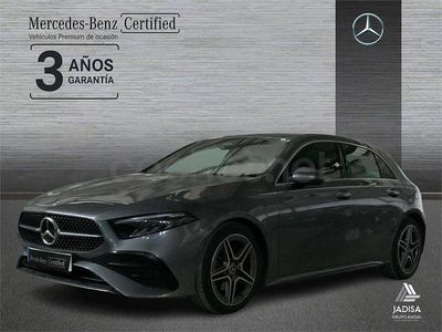 Usado Mercedes A180 136 CV (100 kW) 2025 Gris / plata Berlina