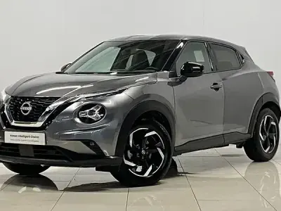 Usado Nissan Juke N-Connecta 114 CV (83 kW) 2024 Skline grey (metalizado) SUV