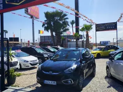 Usado Hyundai ix35 GO! 114 CV (83 kW) 2014 Negro SUV