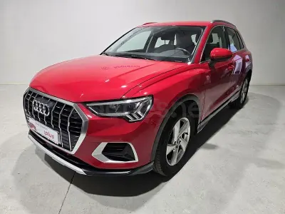 Używany Audi Q3 Advanced Plus 150 KM (110 kW) 2023 Czerwony SUV