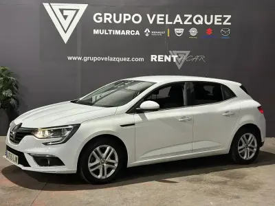 Usado Renault Mégane Business 115 CV (84 kW) 2020 Blanco Berlina