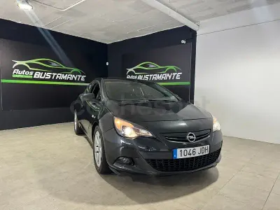 Usado Opel Astra GTC