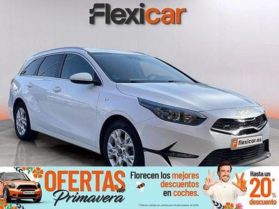 Usado Kia Ceed 120 CV (88 kW) 2022 Blanco Utilitario