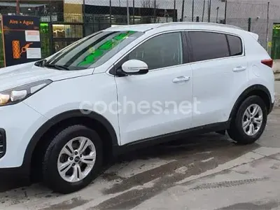 Usado Kia Sportage 115 CV (84 kW) 2017 Blanco SUV