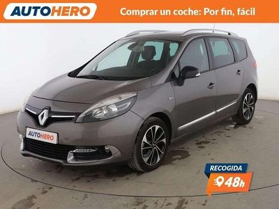 Usado Renault Grand Scénic III Bose Edition 131 CV (96 kW) 2015 Gris / plata Monovolumen