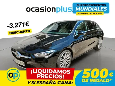 Usado Mercedes CLA220 Shooting Brake 190 CV (139 kW) 2022 Negro Familiar