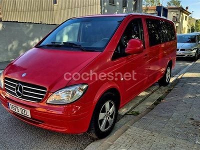 Usado Mercedes Viano 150 CV (110 kW) 2006 Rojo Monovolumen
