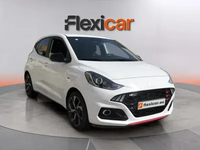 Usado Hyundai i10 N Line 84 CV (61 kW) 2024 Blanco Utilitario
