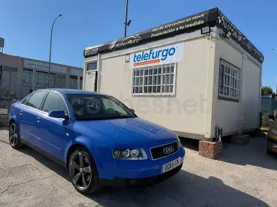 Usado Audi A4 150 CV (110 kW) 2003 Azul Berlina