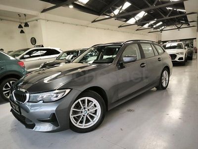 Usado BMW 320e Advantage 190 CV (139 kW) 2021 Gris / plata Familiar