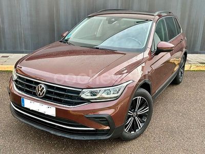 Gris Usado 2022 VW Tiguan Life SUV | 24.600 € (Buen precio)