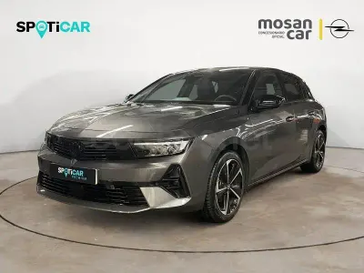 Usado Opel Astra 130 CV (95 kW) 2025 Gris / plata Utilitario