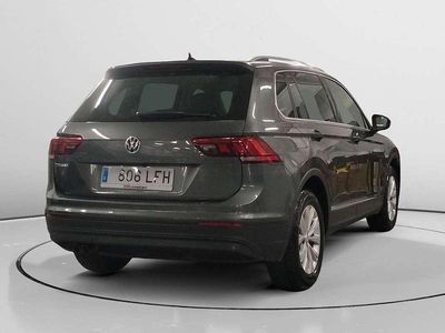 Usado VW Tiguan Advance 151 CV (111 kW) 2020 Gris SUV