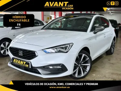 Usado Seat Leon FR 205 CV (150 kW) 2021 Blanco Berlina