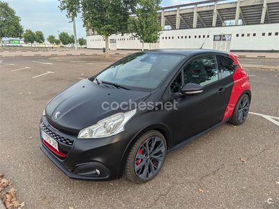 Usado Peugeot 208 GTi by Peugeot Sport 208 CV (152 kW) 2016 Negro Utilitario