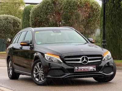 Usado Mercedes C180 Executive 156 CV (114 kW) 2017 Negro Familiar
