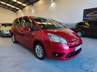 Usado Citroën Grand C4 Picasso 110 CV (80 kW) 2007 Granate Monovolumen
