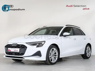 Usado Audi A3 Advanced Plus 204 CV (150 kW) 2025 Blanco Berlina